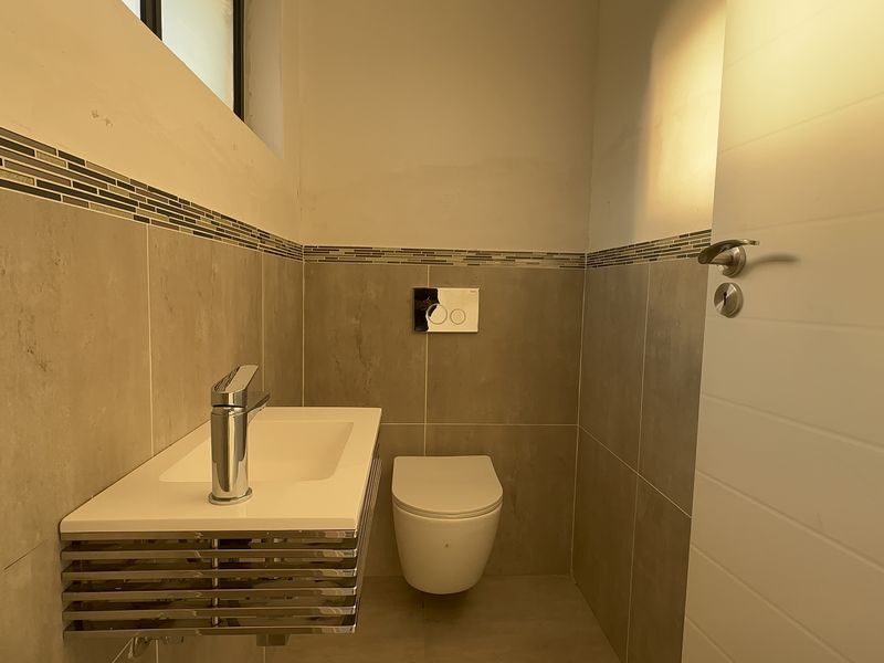Exceptional Modern Living in a Newly Built 4-Bedroom Home - Photo 3