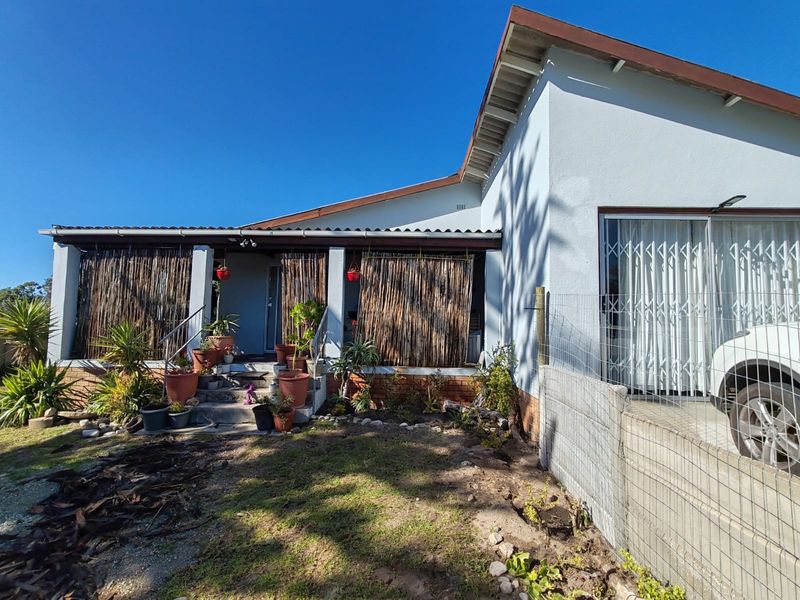 House For Sale In Gansbaai - Photo 3
