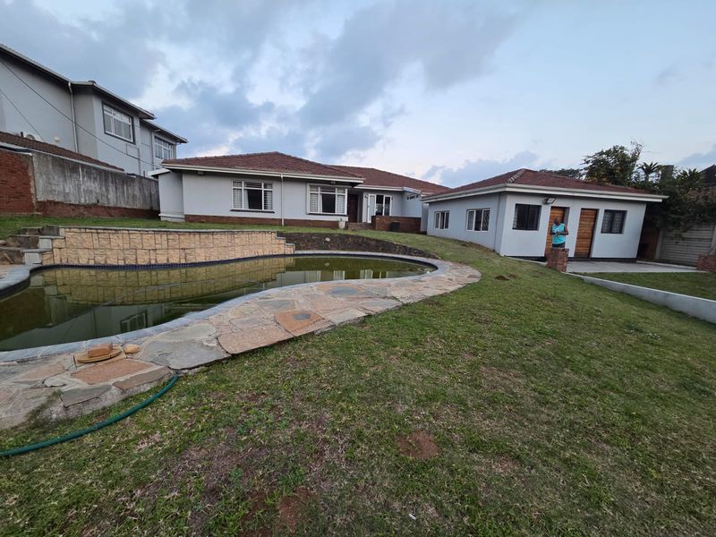 Rare & Unparalleled 3648m Of Prime Millionaires Mile Real Estate - Photo 9