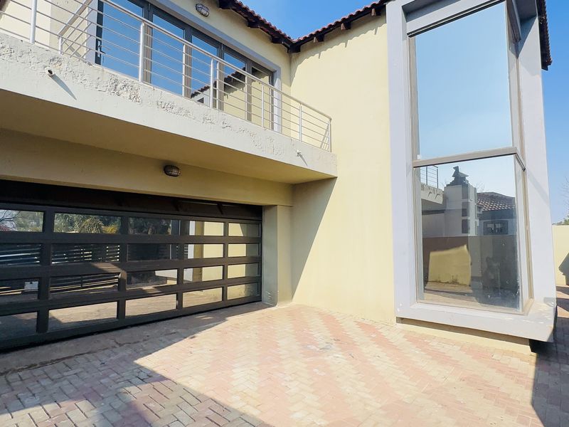 Spacious Family Living in This Beautiful 4-Bedroom Home - Photo 2