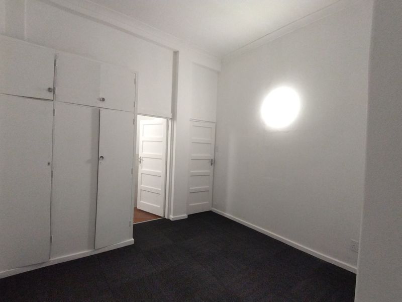 One Bedroom Durban Central - Photo 9