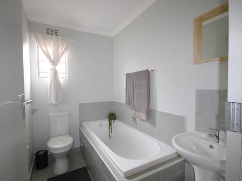 Modern 50m2  New Development Property in Reiger Park, Boksburg - Photo 6