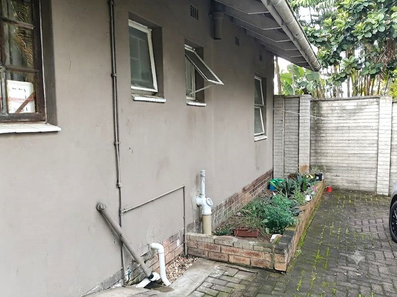 Charming & Private One-Bedroom Garden Cottage:  Perfect Pet-Friendly Retreat! - Photo 10
