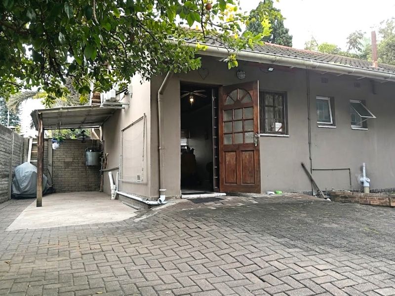 Charming & Private One-Bedroom Garden Cottage:  Perfect Pet-Friendly Retreat! - Photo 1