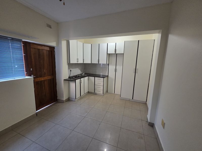 Studio Apartment In Prime Location With Parking - Photo 5