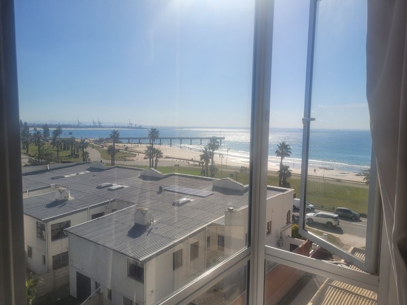Furnished 2-Bedroom Apartment with Stunning Sea Views | Marine Towers - Photo 3