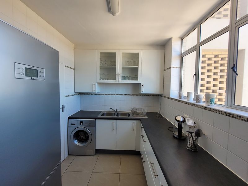 Furnished 2-Bedroom Apartment with Stunning Sea Views | Marine Towers - Photo 8