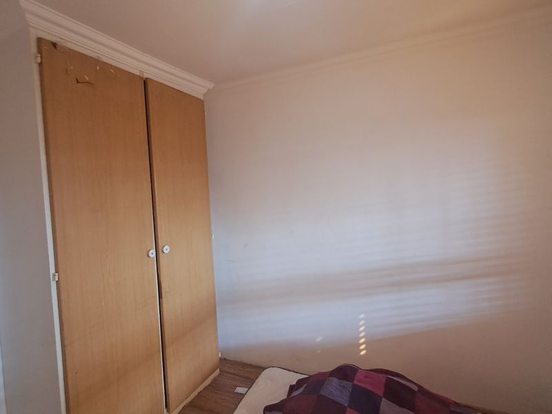 Modern Family Living with Style, Space and Lasting Comfort - Photo 9