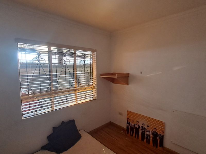 Modern Family Living with Style, Space and Lasting Comfort - Photo 8