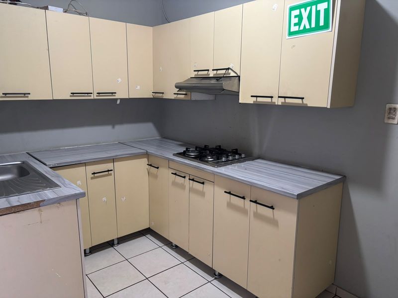 Exceptional student accommodation with in a high demand area with solar power - Photo 1