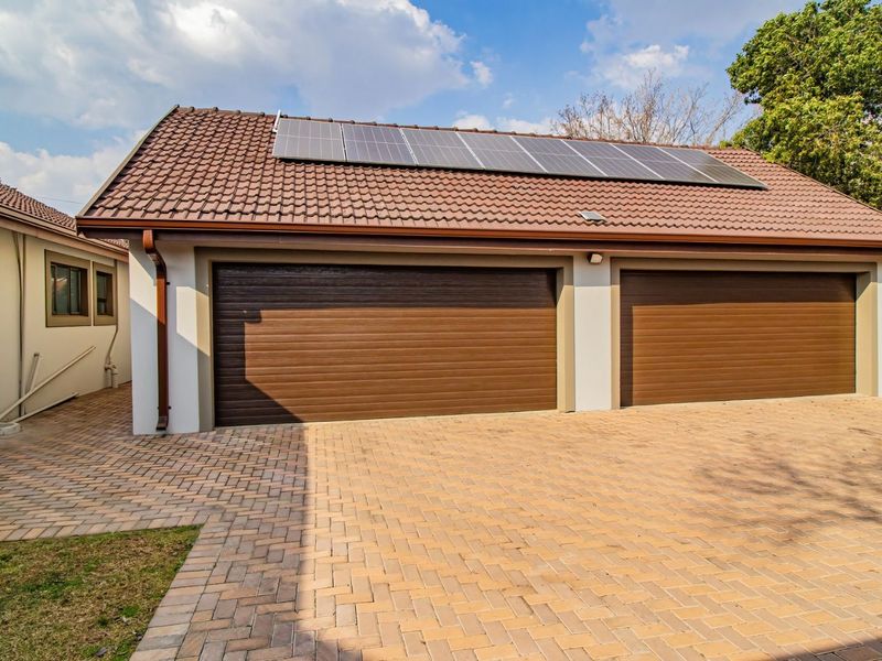 Luxury living with exceptional versatility - Photo 4