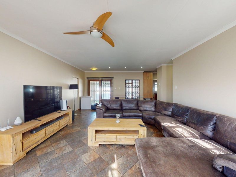 Secure Estate Living in Prime Location! - Photo 2