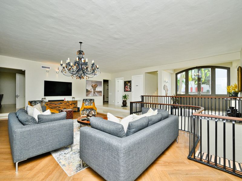Landmark La Lucia Estate with Development Potential and Spectacular Sea Views - Photo 7