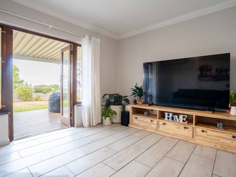 Coastal Living with Beautiful Sea Views in the Heart of Warner Beach - Photo 8