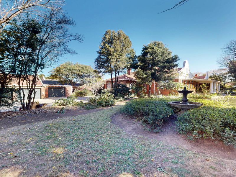Live Luxury Non-Distressed Auction - Starting to bid from R1,950,000-00! - Photo 3