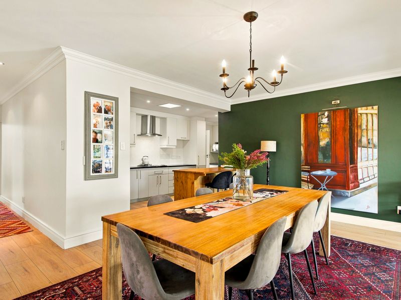 Modern Estate Living with Beautiful Golf Course Views - Photo 10