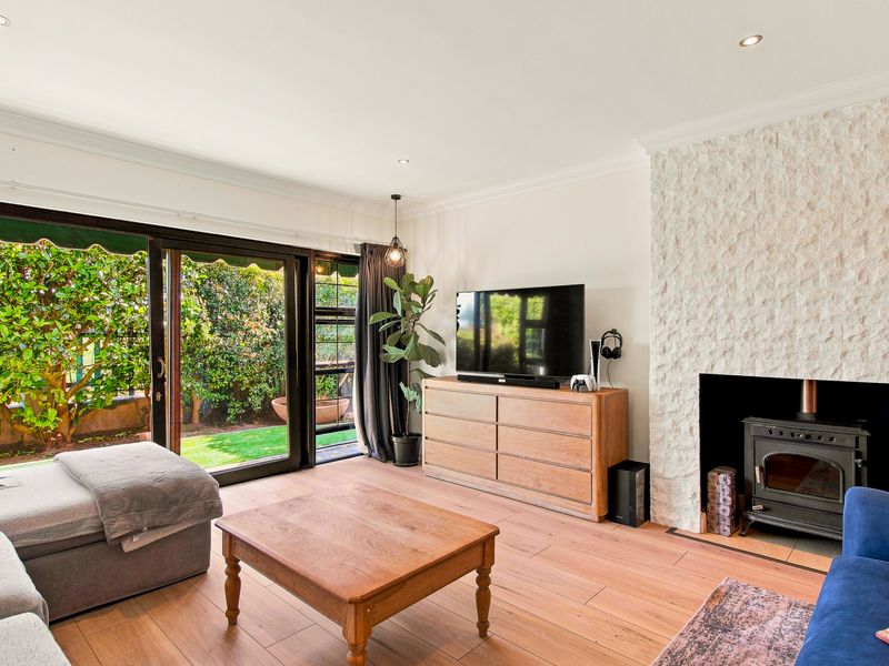 Modern Estate Living with Beautiful Golf Course Views - Photo 8