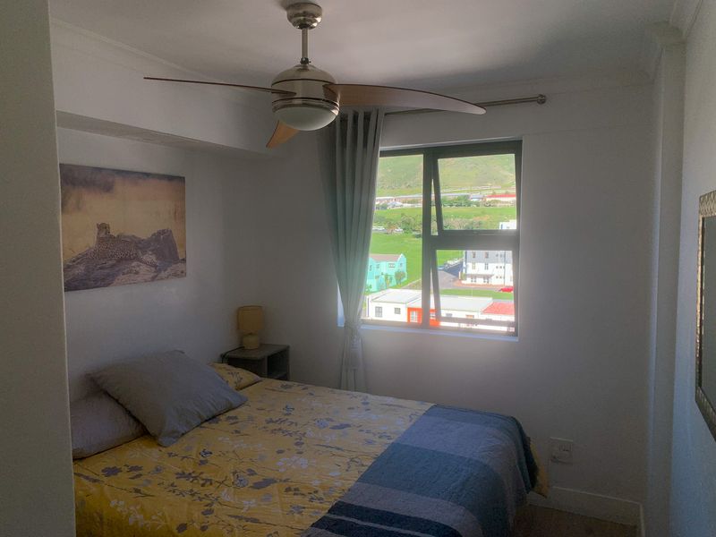 Modern Apartment at Chapel Towers - Photo 3