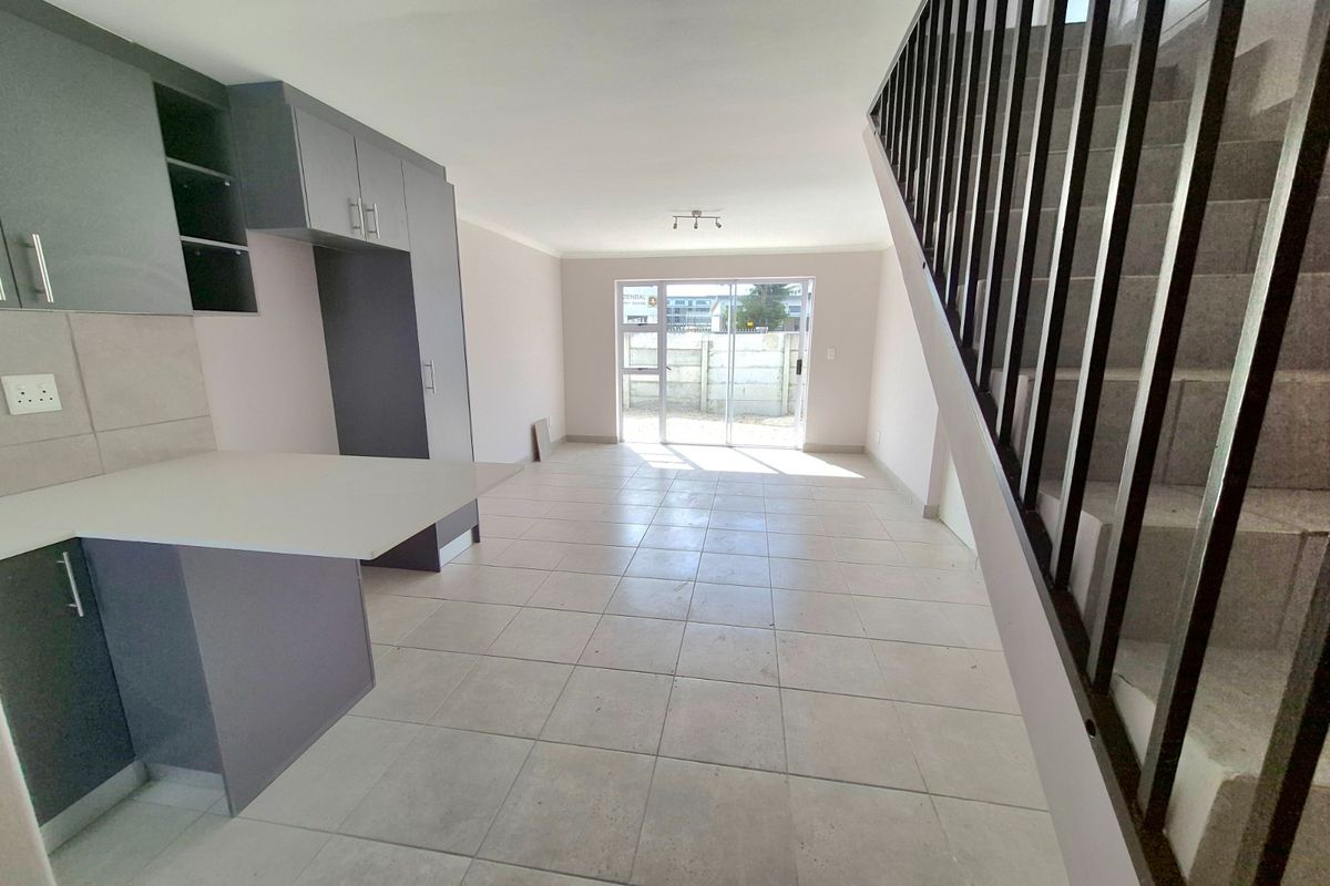 103m2 Three Bedroom Duplex For Sale in Sought-after Hazendal Villas - Photo 4