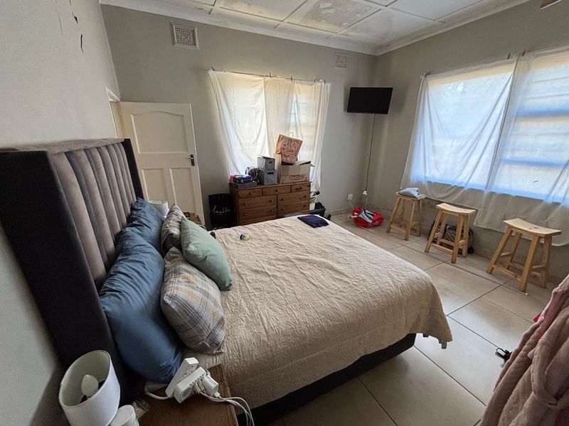 Unfurnished 3-Bedroom House - Photo 5