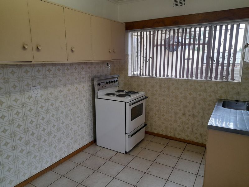Oudtshoorn North Rental - Photo 4