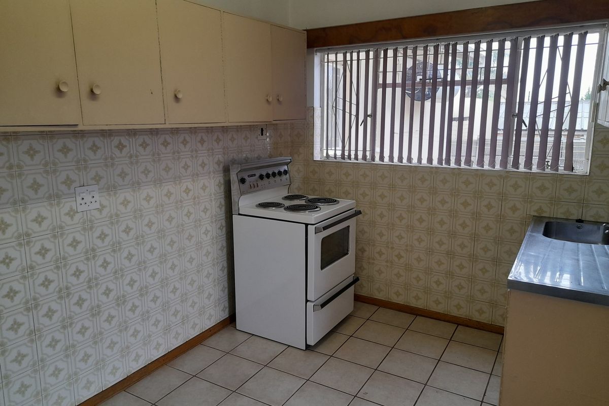 Oudtshoorn North Rental - Photo 4