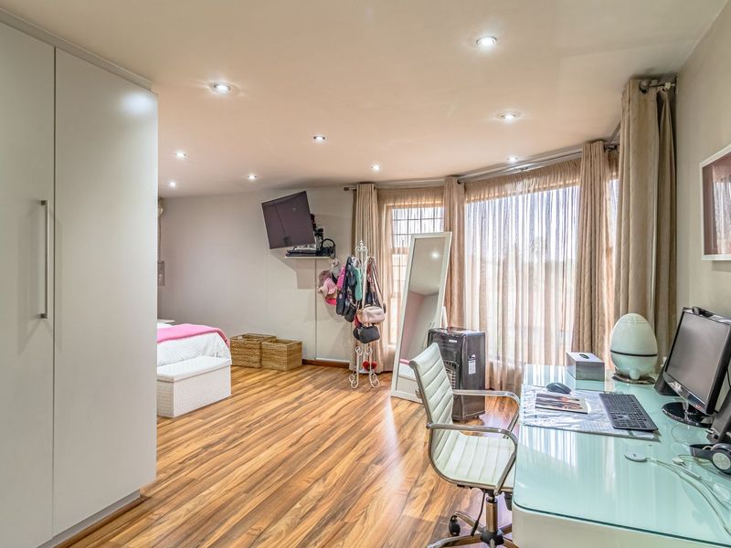 House For Sale In Edenvale - Photo 9