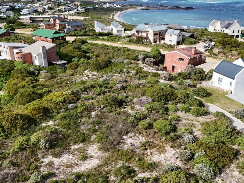 Large Elevated Plot for sale in Suiderstrand - Photo 3