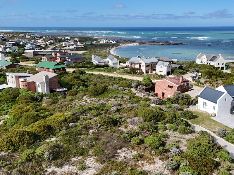 Large Elevated Plot for sale in Suiderstrand - Photo 2