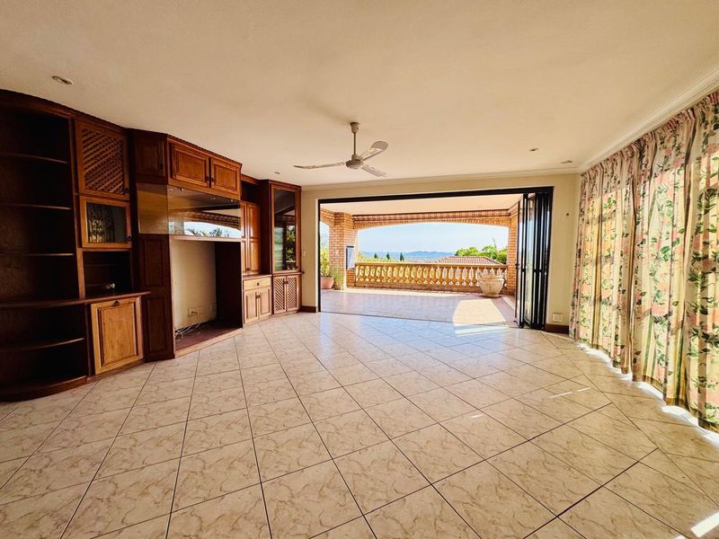 Majestic Multi-Level Family Home with Flatlet Nestled Against the Mountain - Photo 10