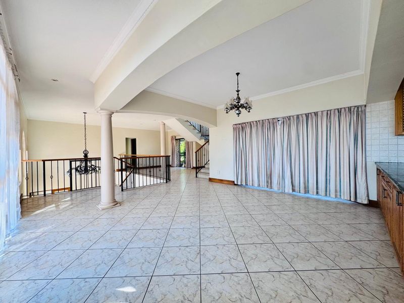 Majestic Multi-Level Family Home with Flatlet Nestled Against the Mountain - Photo 8