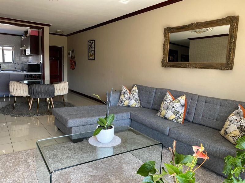 Luxurious 3-Bedroom Apartment for Sale | Lake Xanadu, Midrand - Photo 10
