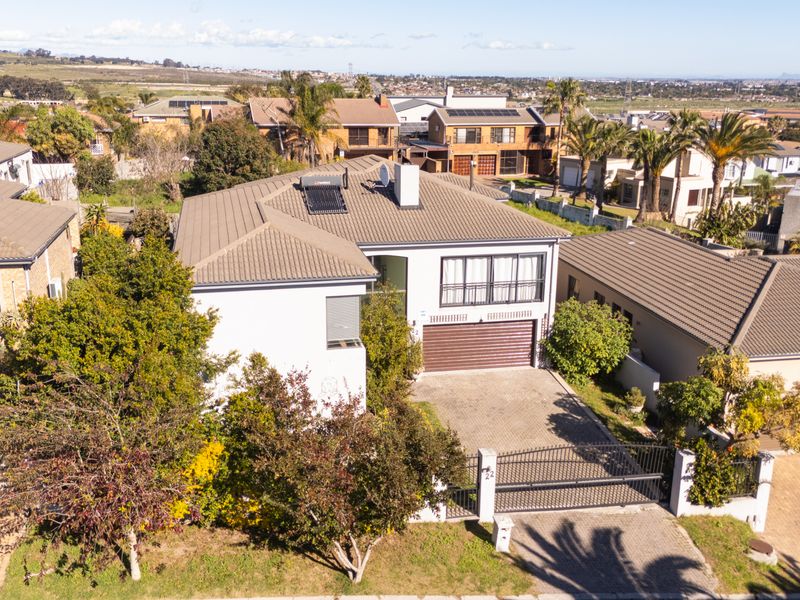 Beautiful Home To Rent in Kaapsig, Brackenfell - Photo 2