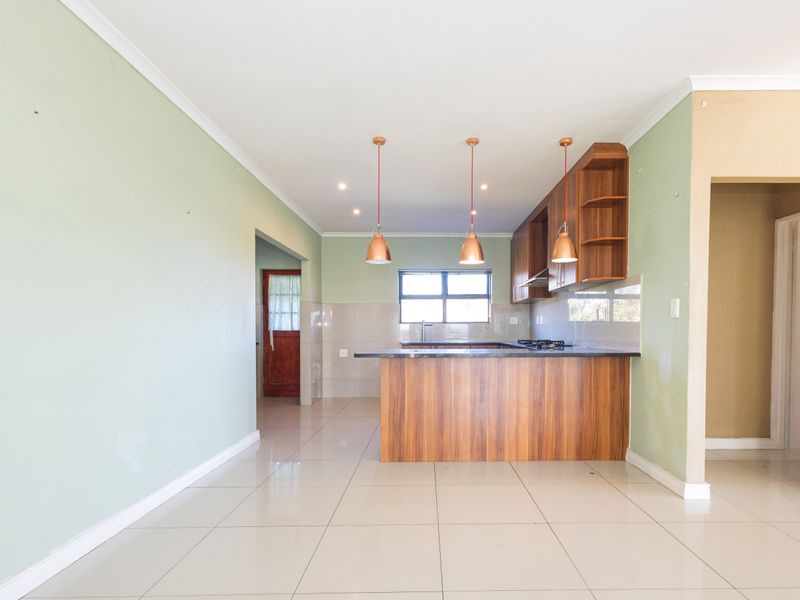 Beautiful Home To Rent in Kaapsig, Brackenfell - Photo 7