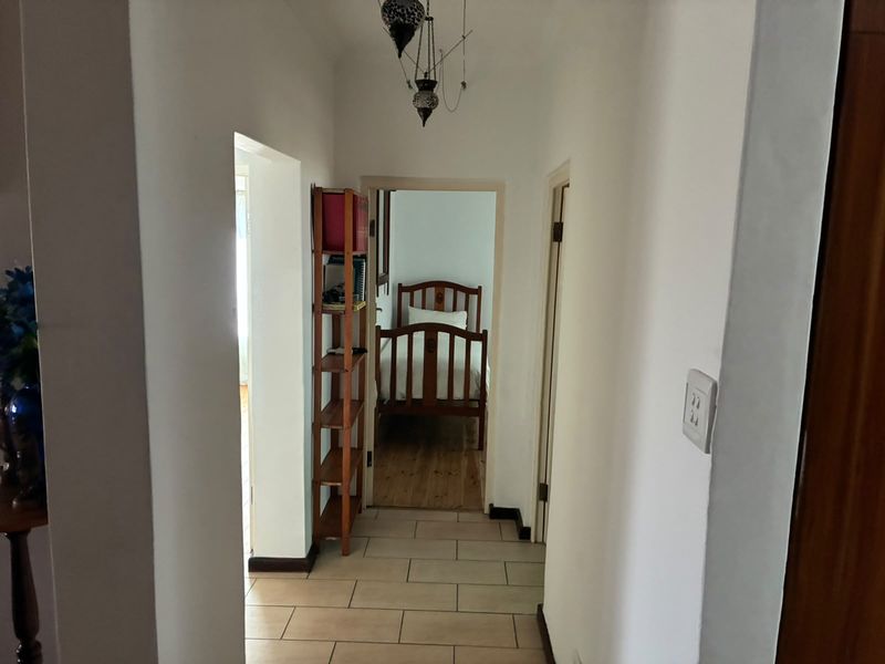 Dual-Living Home with Mountain Views & Excellent Income Potential - Photo 7