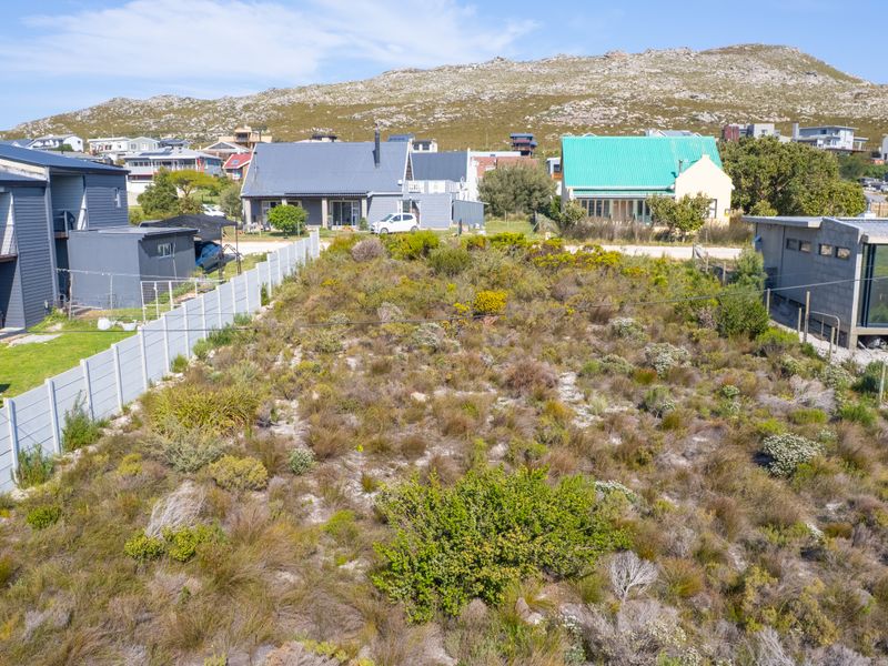 Vacant Land for Sale in Pringle Bay | 600m2 with Stunning Kogelberg Mountain Views - Photo 6