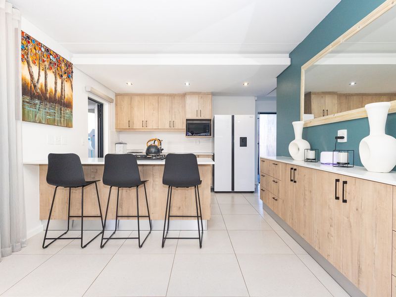 UPGRADED FOR LUXURY — DESIGNED FOR COMFORT, ENTERTAINMENT & MODERN LIVING! - Photo 3