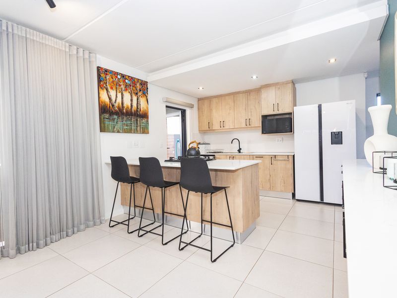 UPGRADED FOR LUXURY — DESIGNED FOR COMFORT, ENTERTAINMENT & MODERN LIVING! - Photo 2