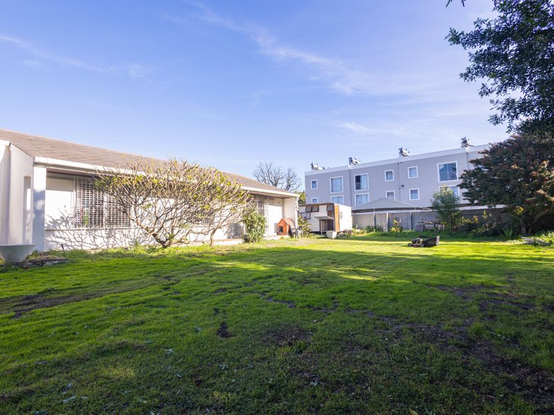 Opportunity for a School or Office - Photo 2