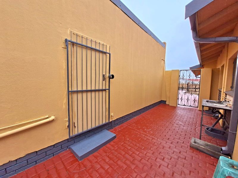 Charming 3-Bedroom Family Home - Photo 4
