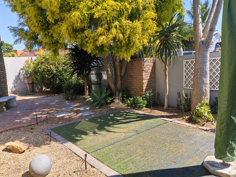 Stunning Move-In Ready Family Home in a Quiet Cul-de-Sac – Azalia Park - Photo 4