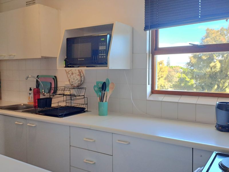 Two Bedroom Top Floor Apartment For Sale at sought-after River Place Mews - Photo 5