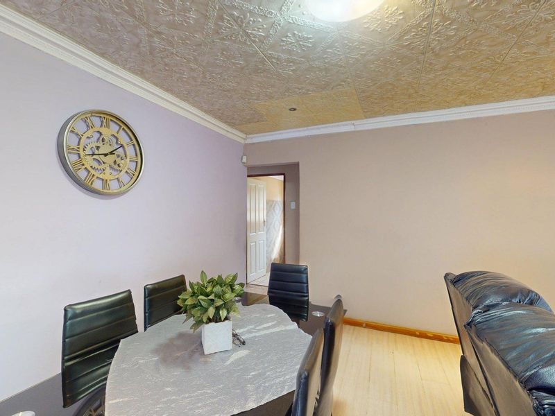 Family Home in a Quiet Cul-de-Sac – NU 6, Motherwell - Photo 6