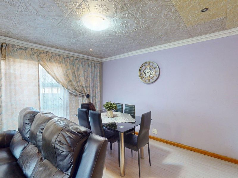 Family Home in a Quiet Cul-de-Sac – NU 6, Motherwell - Photo 5
