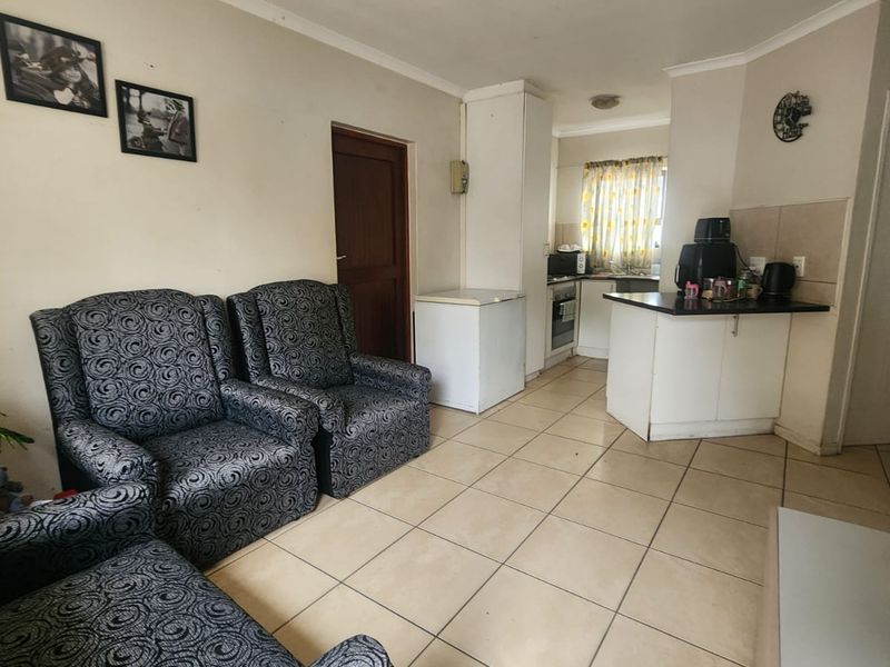 Your Perfect Starter Home Awaits!!! - Photo 3