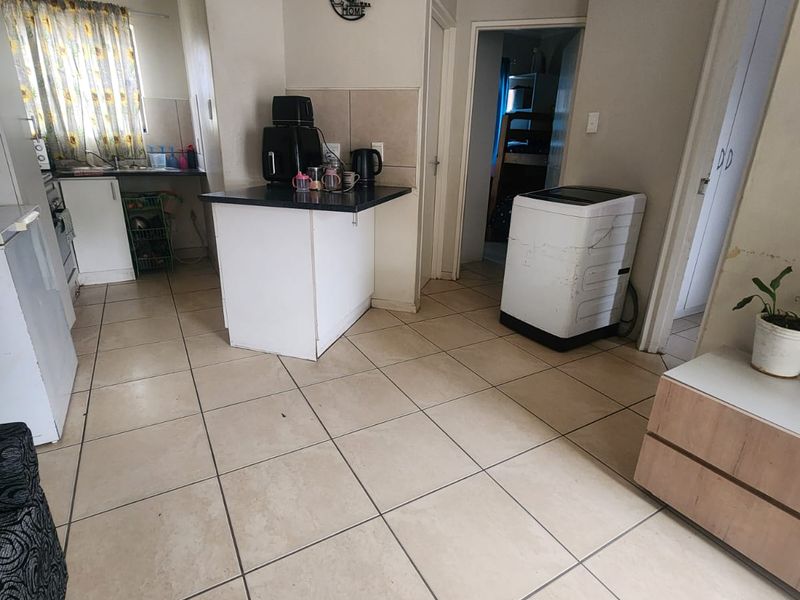 Your Perfect Starter Home Awaits!!! - Photo 4