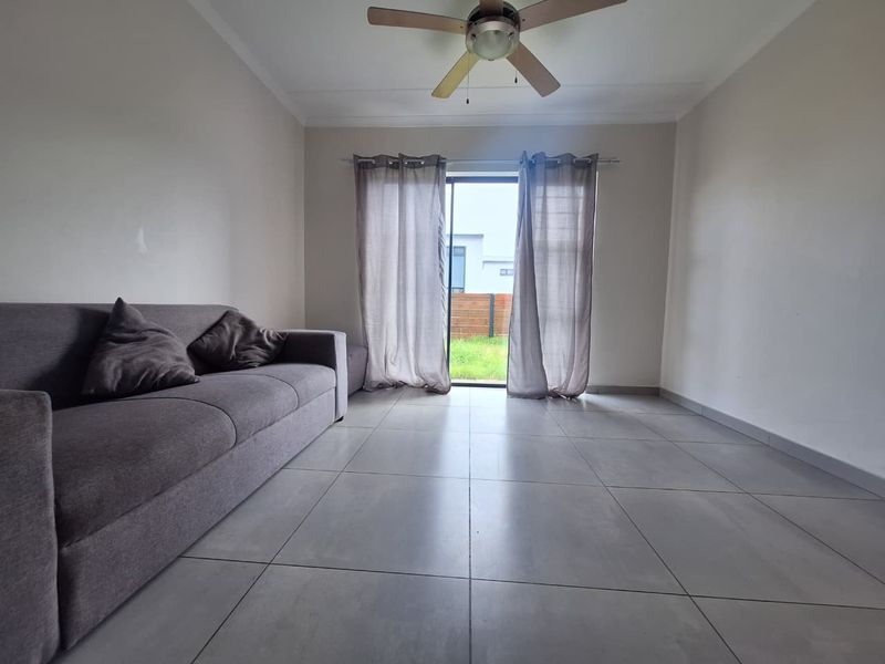 Neat 3-Bedroom Home in Neat 3-Bedroom Home in Quiet Belhar – Ideal Family Home or Student Investment - Photo 7