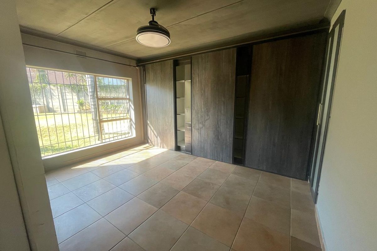 A Family Home with Pool and Exceptional Entertainment Space - Photo 4