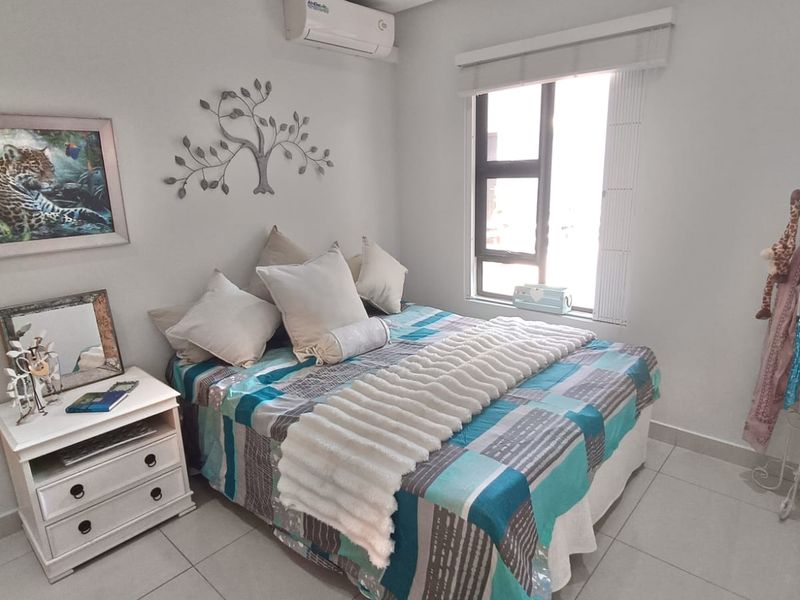 Modern Sea View Apartment - a stroll to the beach - Photo 7