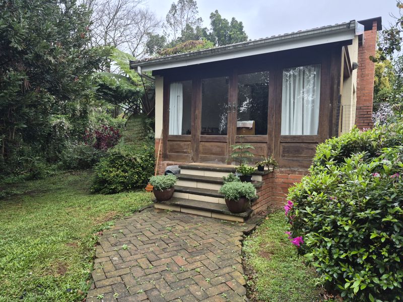 Large Hilton Home with Income & Development Potential - Photo 4